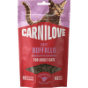Pamlsek CARNILOVE Soft pro dospělé kočky buvol s borůvkami 50 g