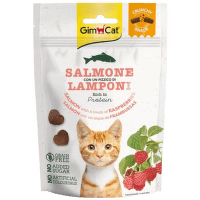 Gardums kaķiem – GimCat Crunchy Snacks Salmon with Raspberries, 50 g