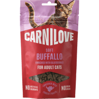 Pamlsok CARNILOVE Soft pre dospelé mačky byvol s čučoriedkami 50 g