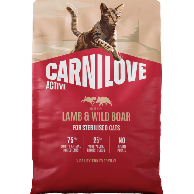 Granule CARNILOVE Active pro sterilizované kočky jehněčí a divočák 2 kg